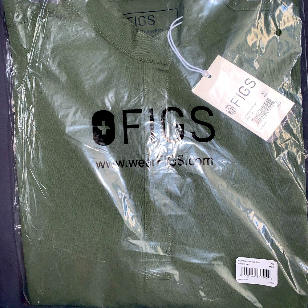 Figs Rafaela Scrub Top